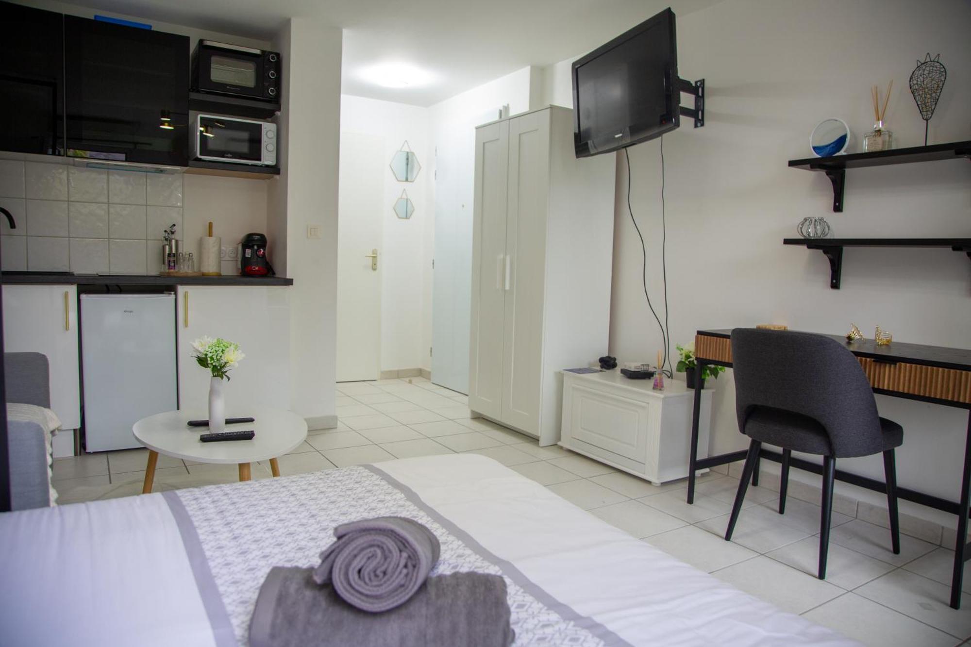 Studio Chic Nantes, Calme Assure Exterior foto